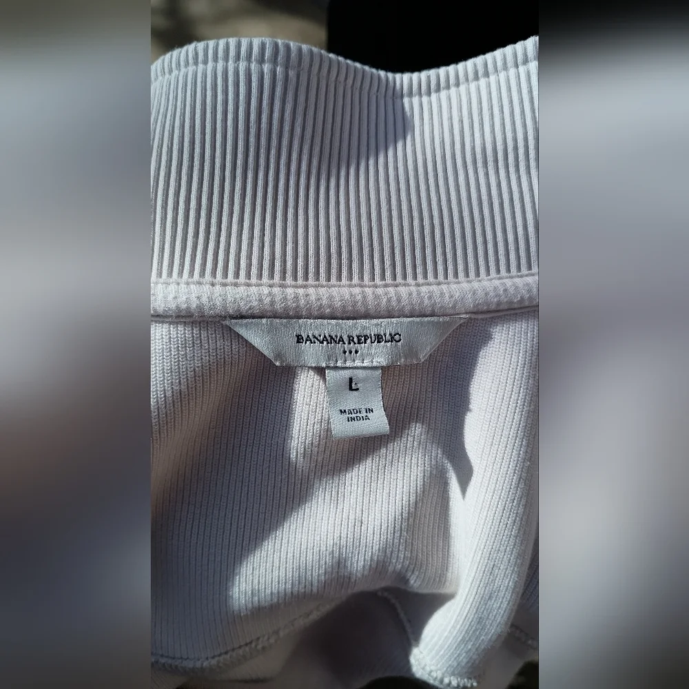 Banana Republic Off-White Bomber Jacket_Large